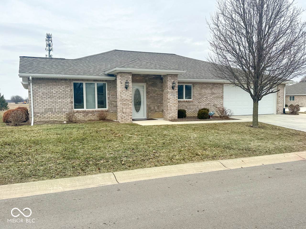 2724 Heritage Parkway - Photo 1