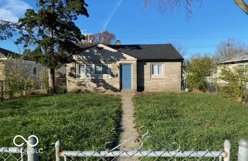 2428 Arlington Avenue - Photo 1
