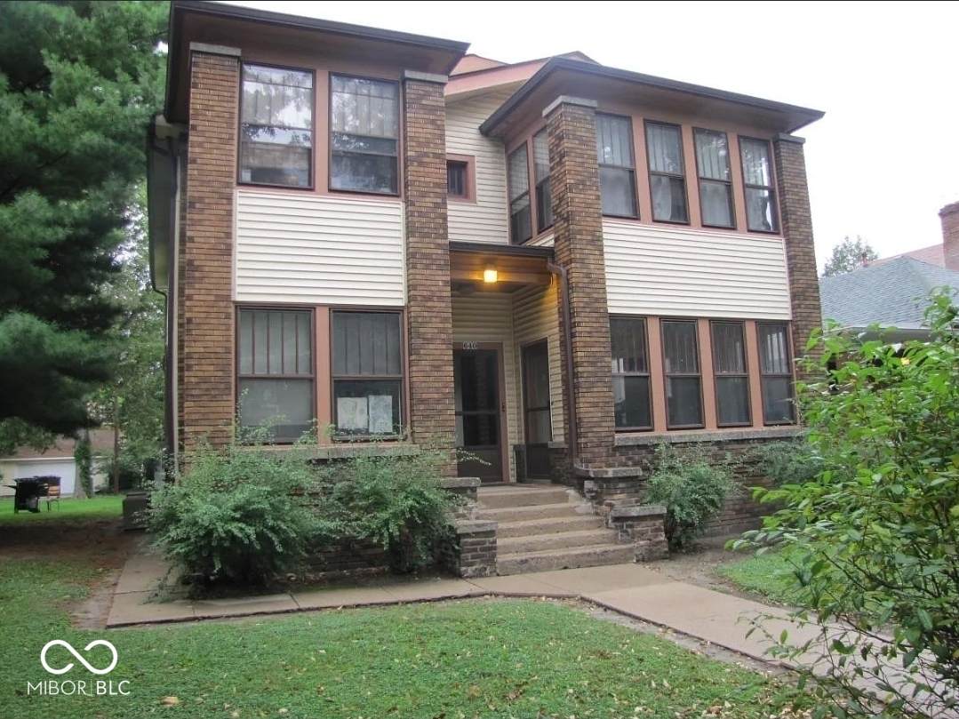 640 Woodruff Place Middle Drive - Photo 1