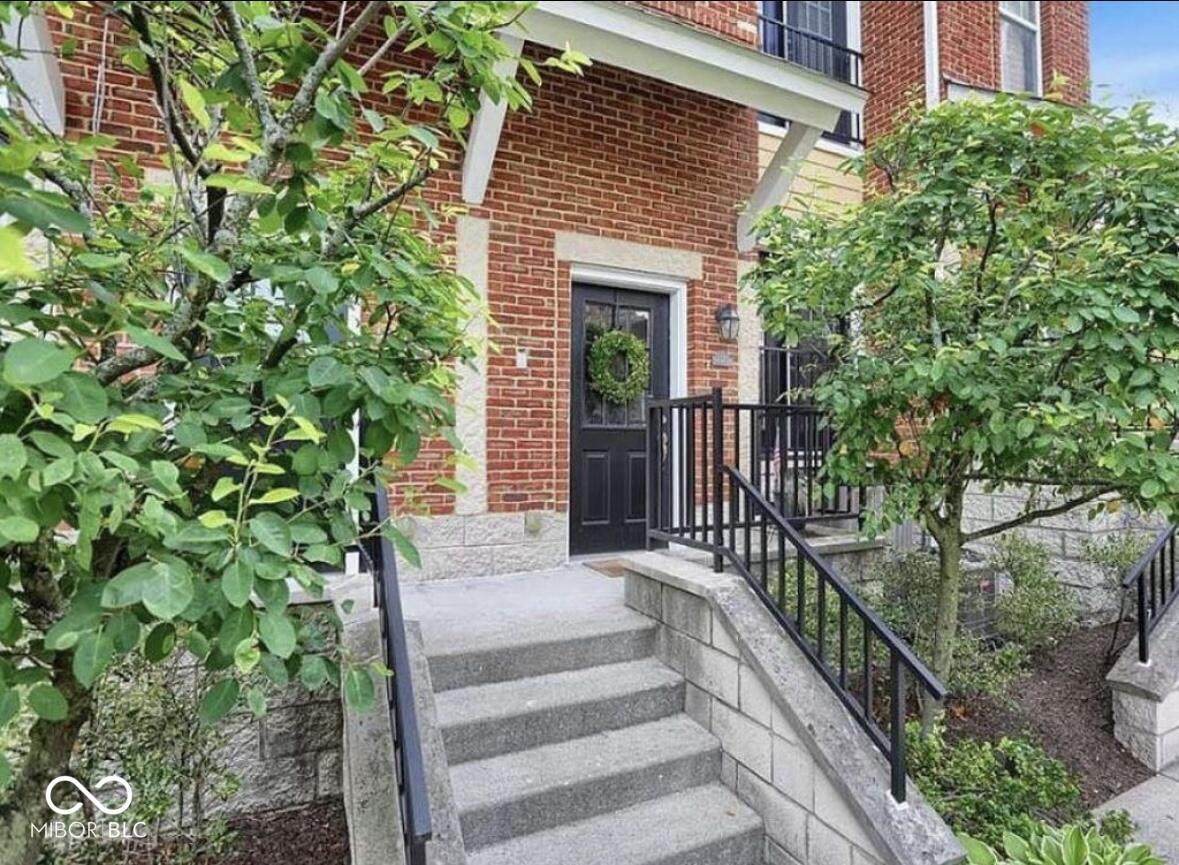 6625 Reserve Drive - Photo 1