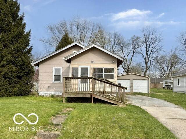 237 Ringwood Way - Photo 1