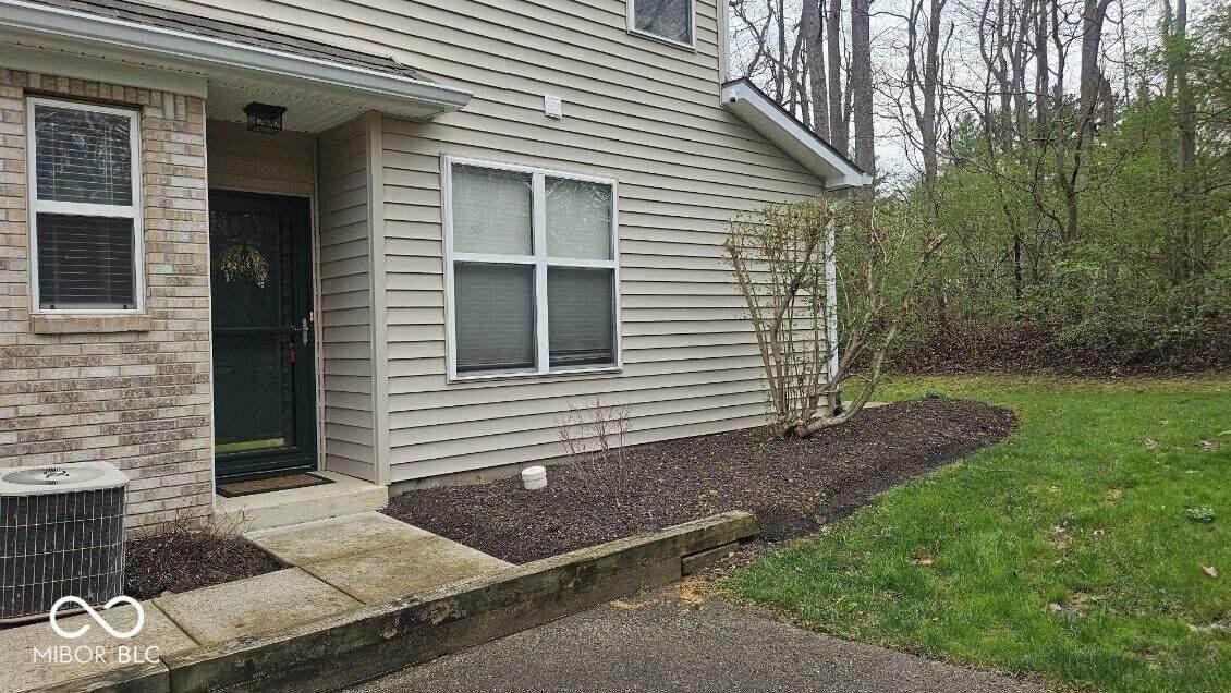 8349 Pine Branch Lane - Photo 1