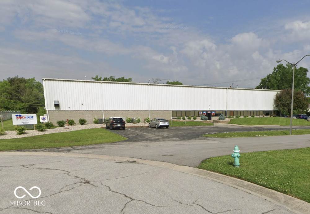 5550 Elmwood Court - Photo 1
