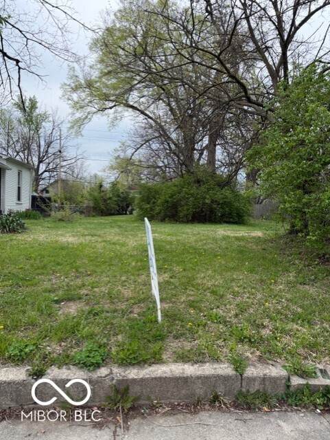 1020 27th Street - Photo 1