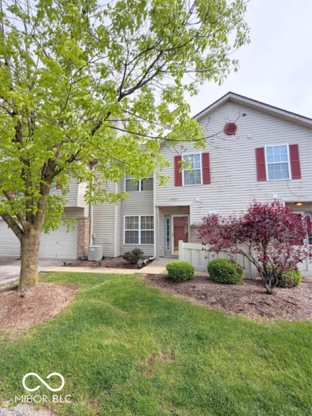 5447 Kelvington Lane - Photo 1