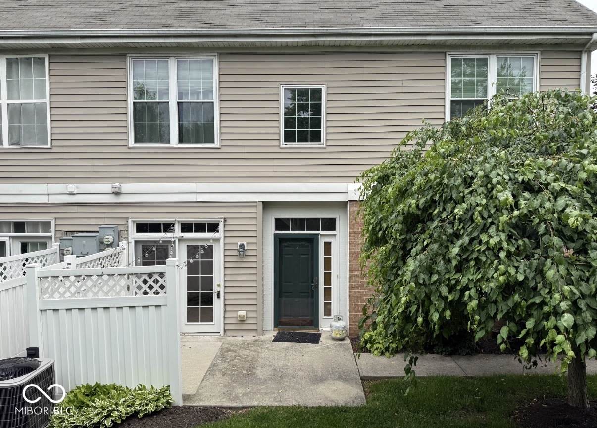 2353 Colfax Lane - Photo 1
