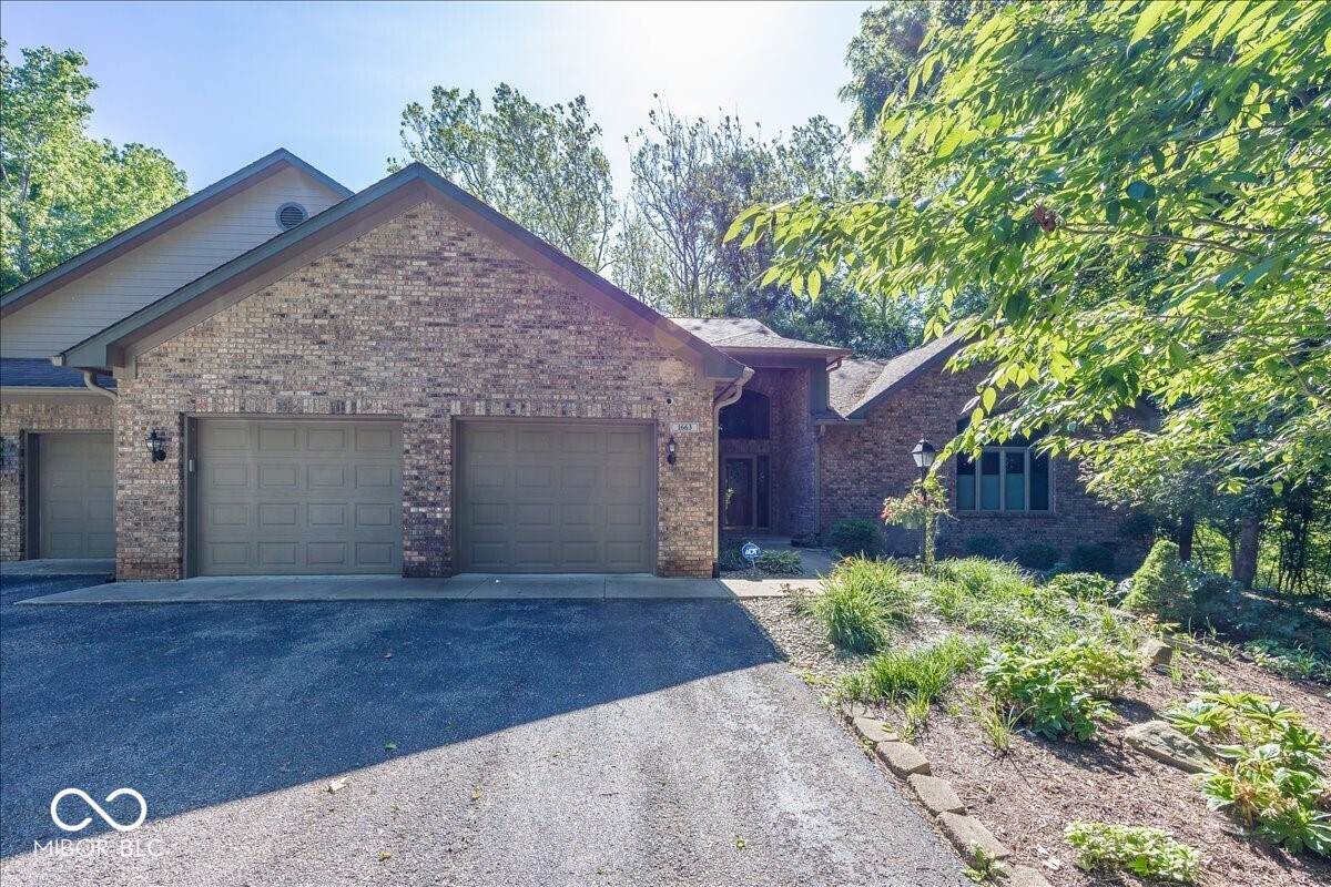 1663 Walnut Trace - Photo 1