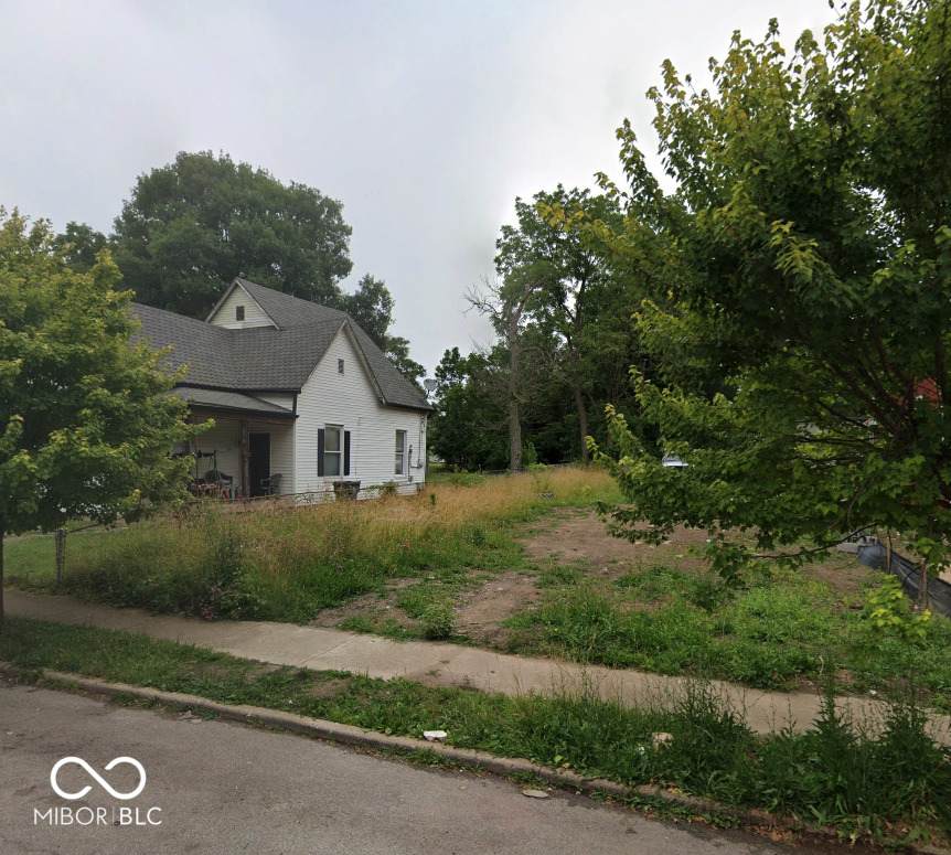 2429 Dearborn Street - Photo 1