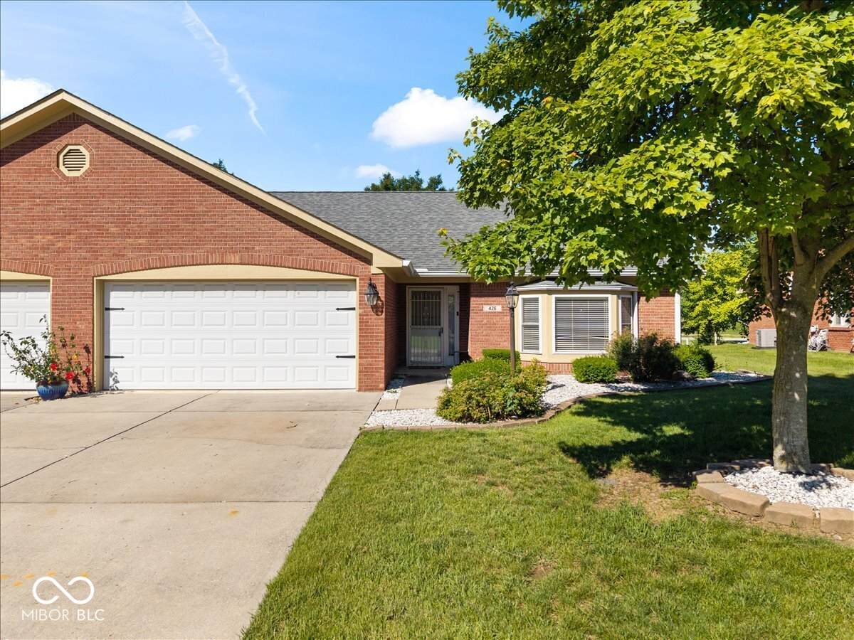 426 Waterford Lane - Photo 1