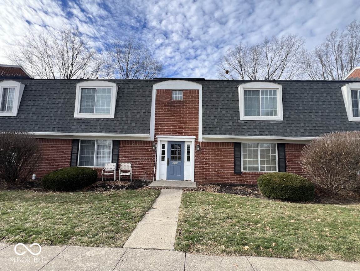 6509 Park Central Way - Photo 1