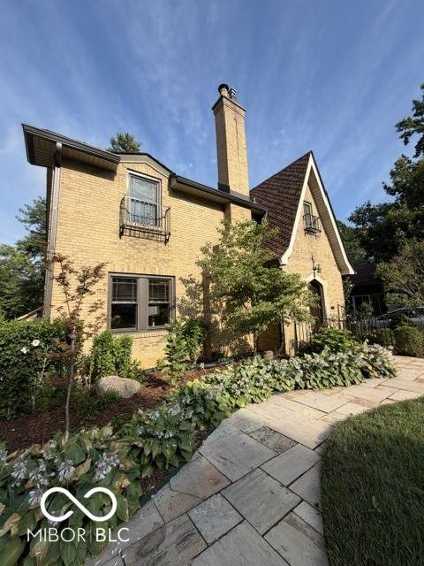 5350 Kenwood Avenue - Photo 1