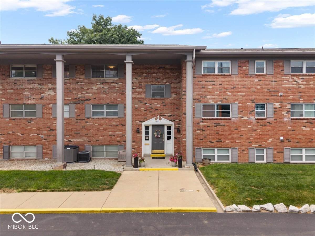 5022 Allisonville Road - Photo 1