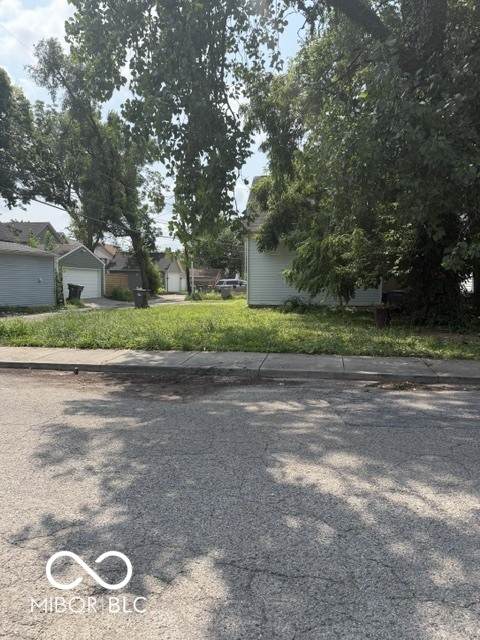 531 20th Street - Photo 1