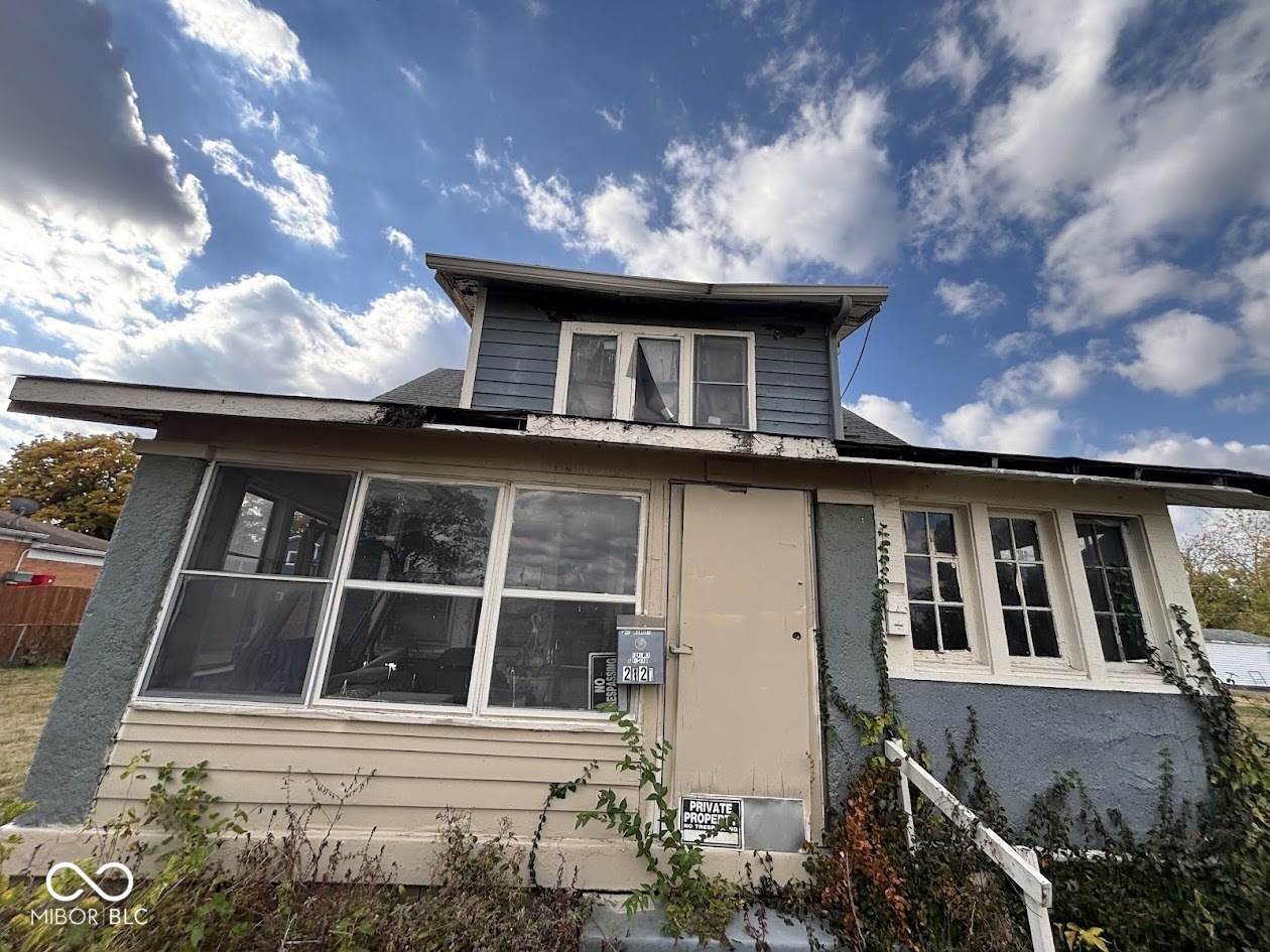 2420 Bond Street - Photo 1