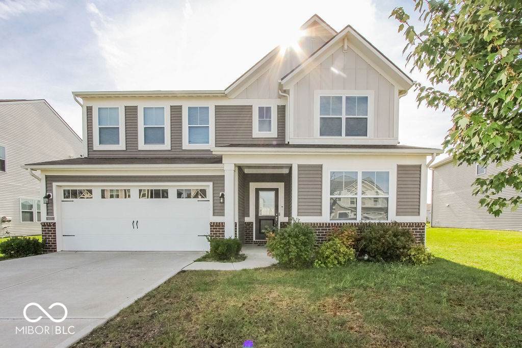9575 Crossfield Road - Photo 1