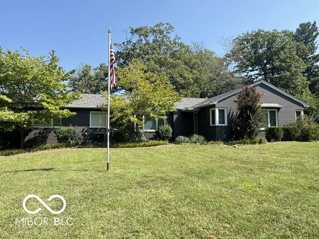108 Woodridge - Photo 1