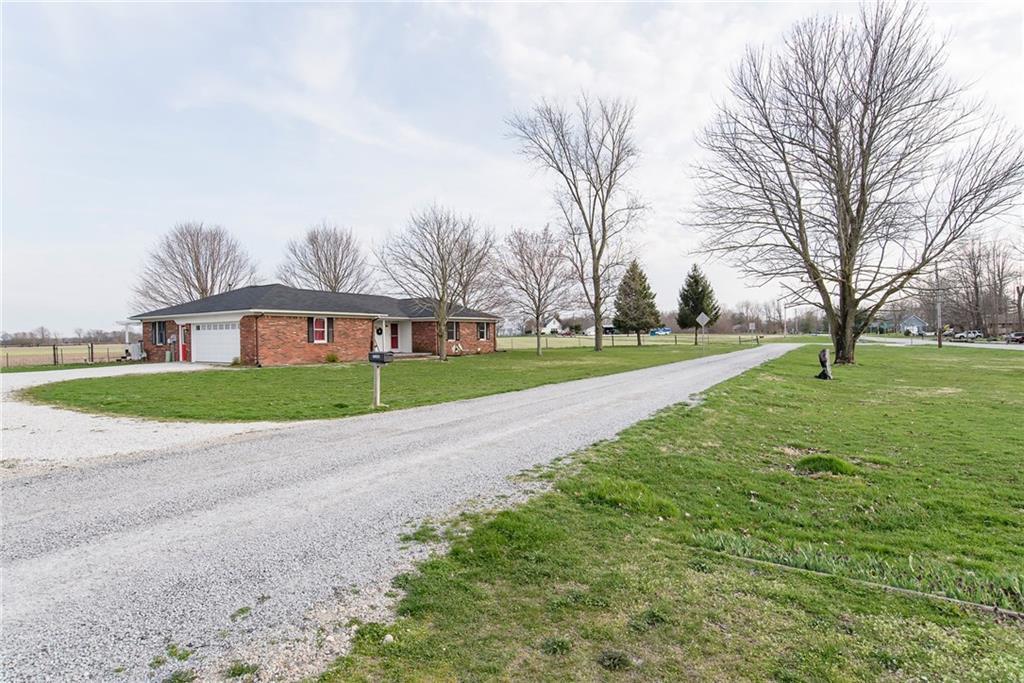 22585 Voss Hiatt Avenue - Photo 1