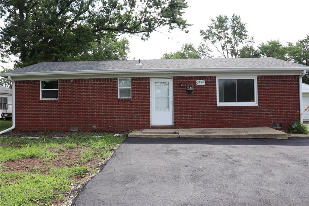 2458 County Road 1000 - Photo 1