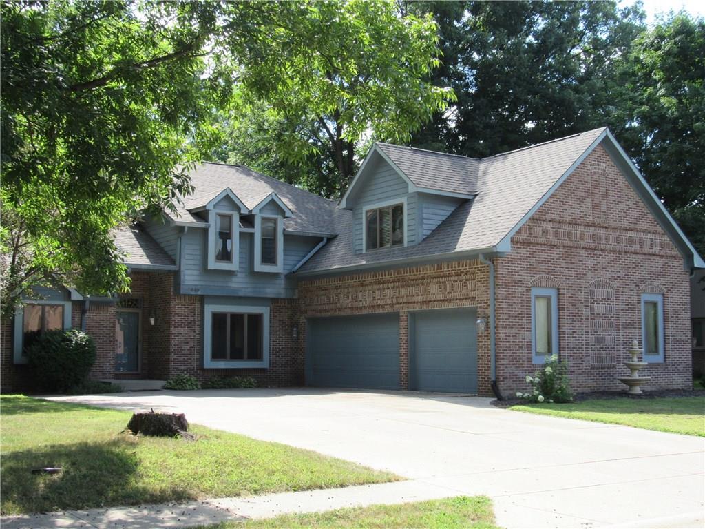 649 Hamlet Drive - Photo 1