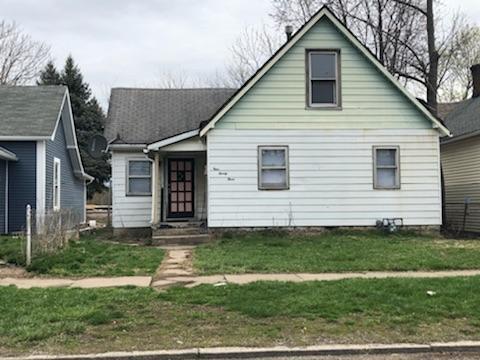 423 Holmes - Photo 1