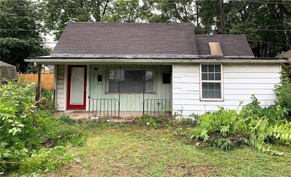 522 Moreland Avenue - Photo 1