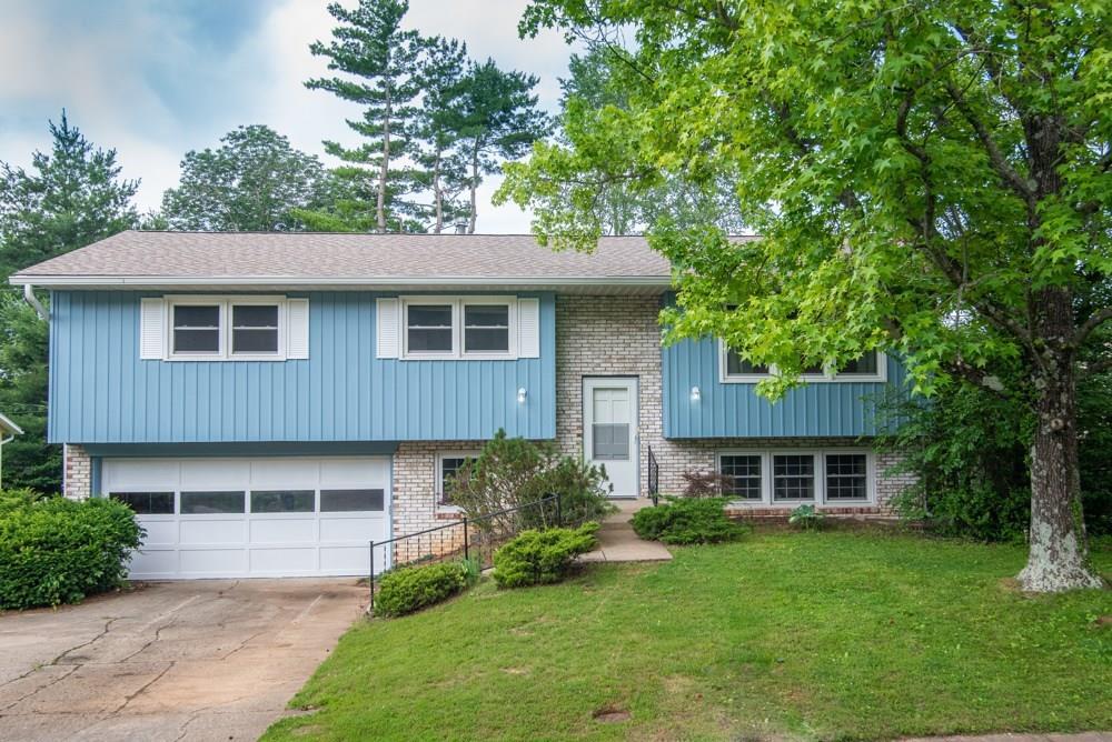 3518 Wellington Drive - Photo 1