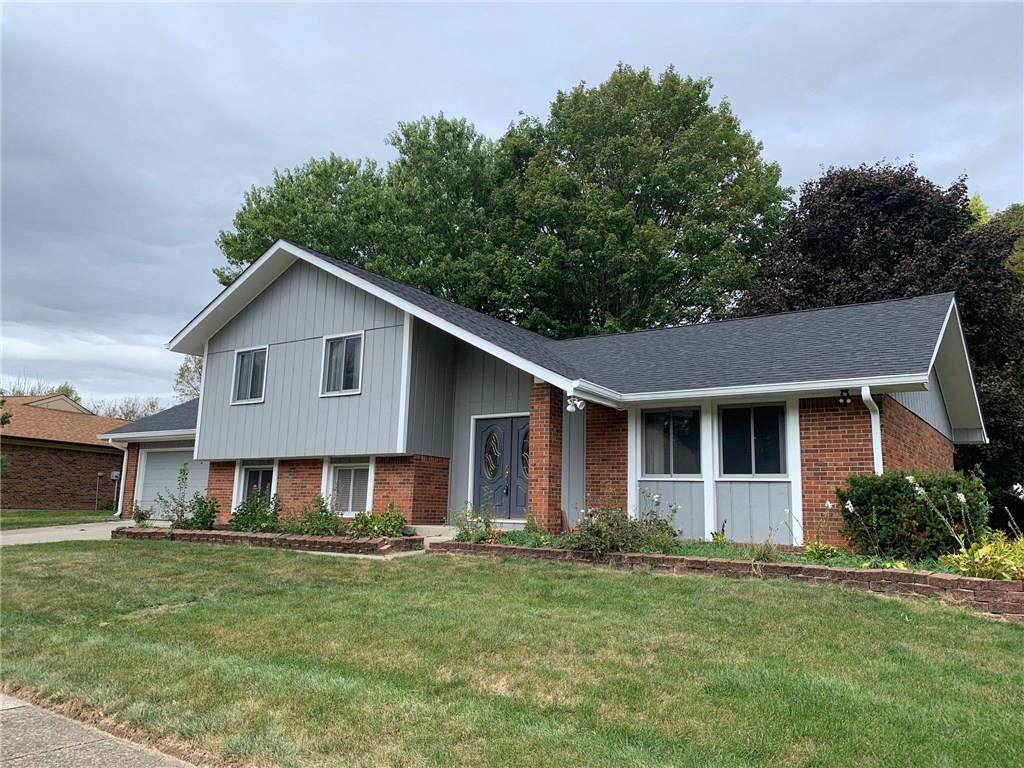 1108 Selkirk Lane - Photo 1