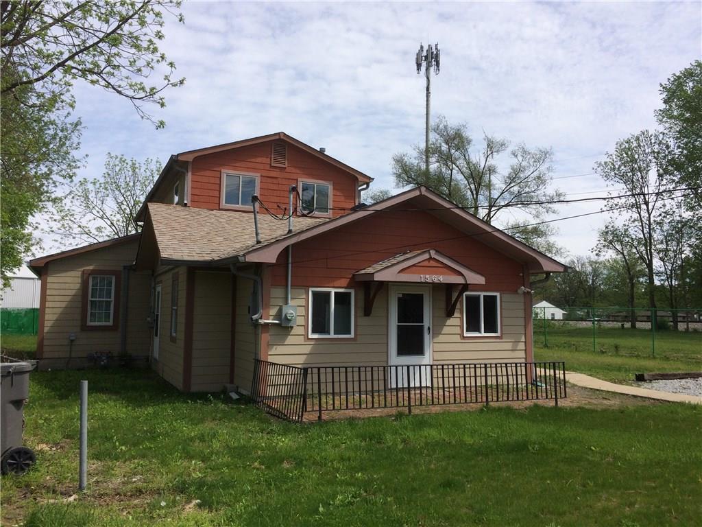 1564 Dudley Avenue - Photo 1