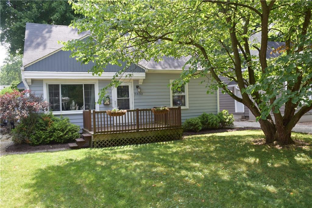 5833 Norwaldo Avenue - Photo 1