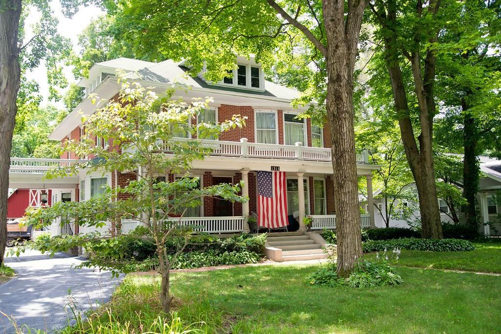1315 Kessler Boulevard East Drive - Photo 1