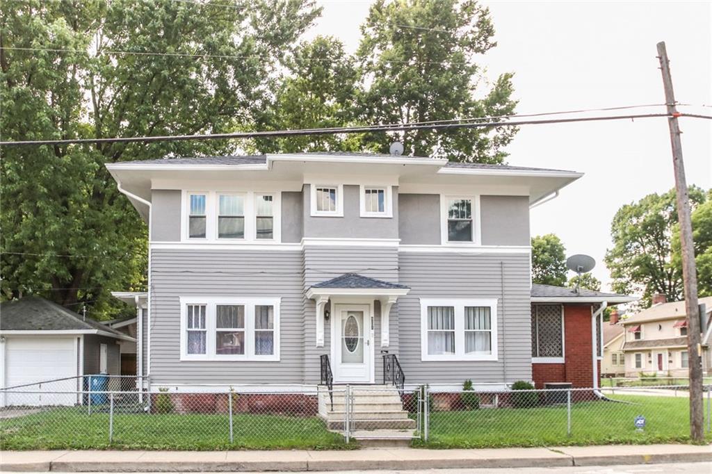 801 46th Street - Photo 1