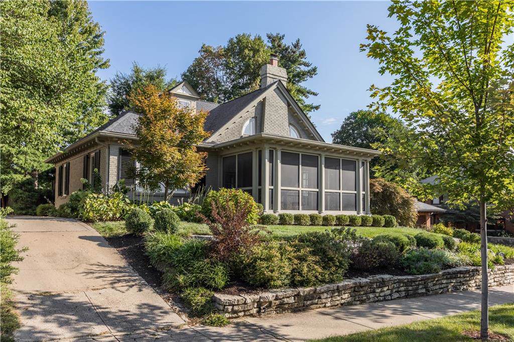 20 Hampton Drive - Photo 1