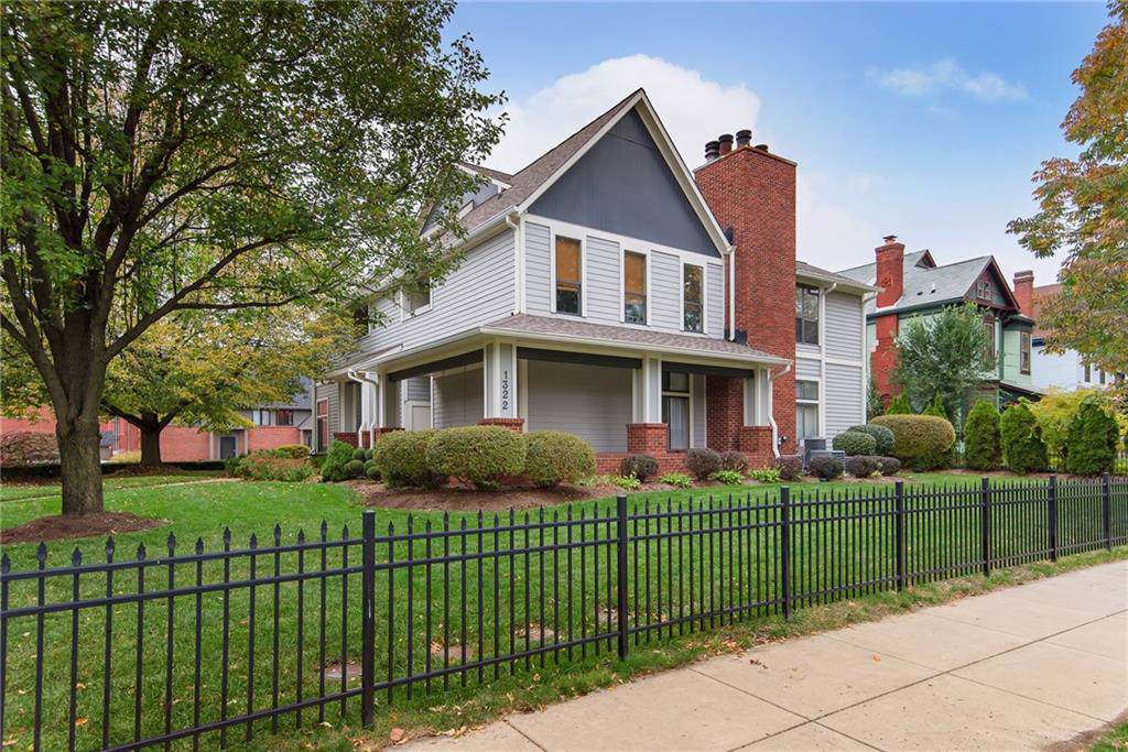 1322 Alabama Street - Photo 1