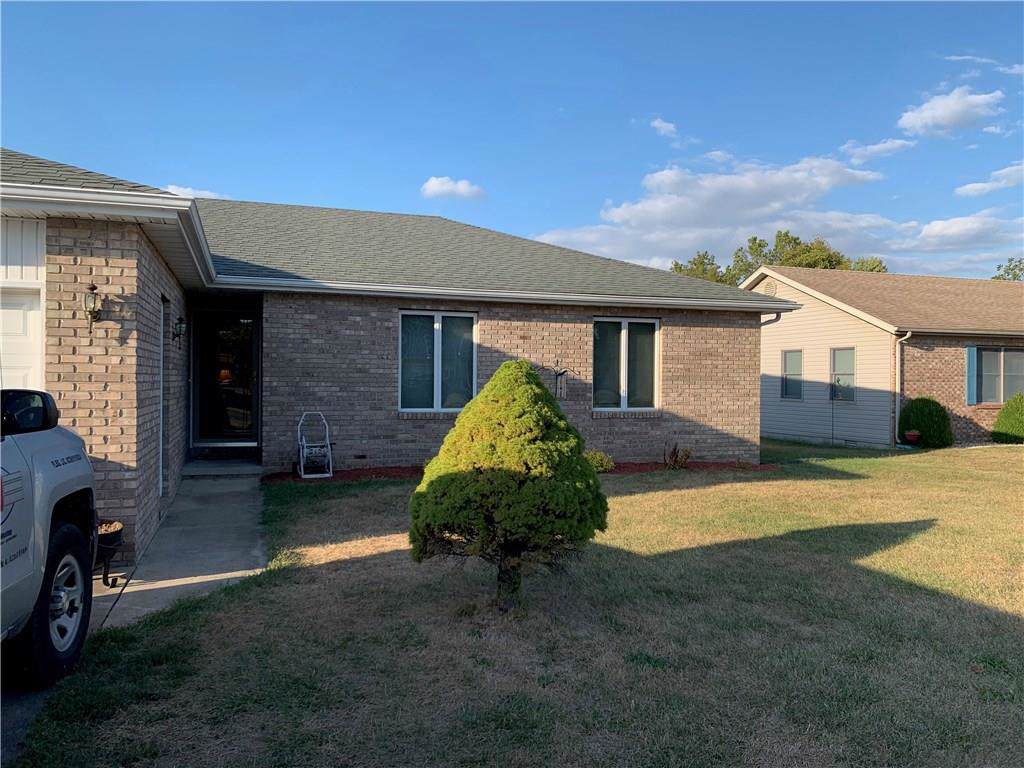 710 9th Street - Photo 1