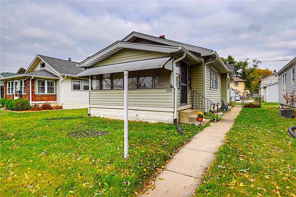2735 Barth Avenue - Photo 1