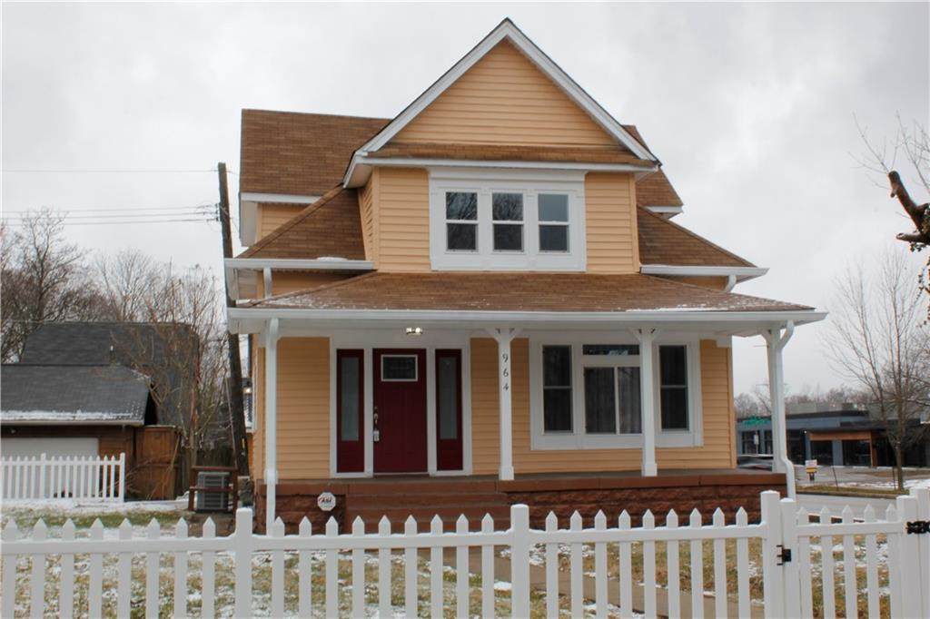 964 Tecumseh Street - Photo 1