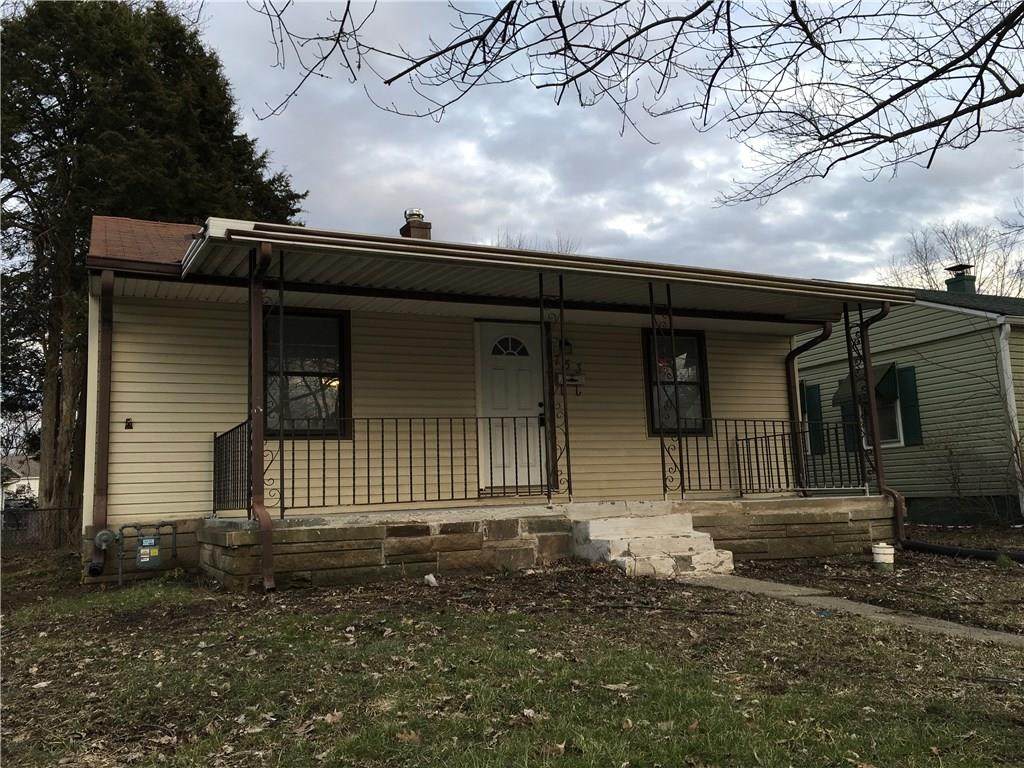 753 Emerson Avenue - Photo 1