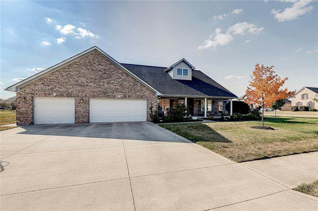 2332 Turnberry Drive - Photo 1