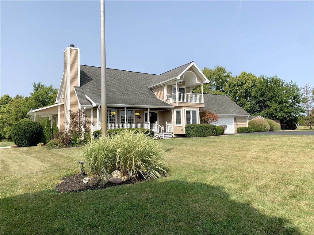 2675 Lakeview Drive - Photo 1