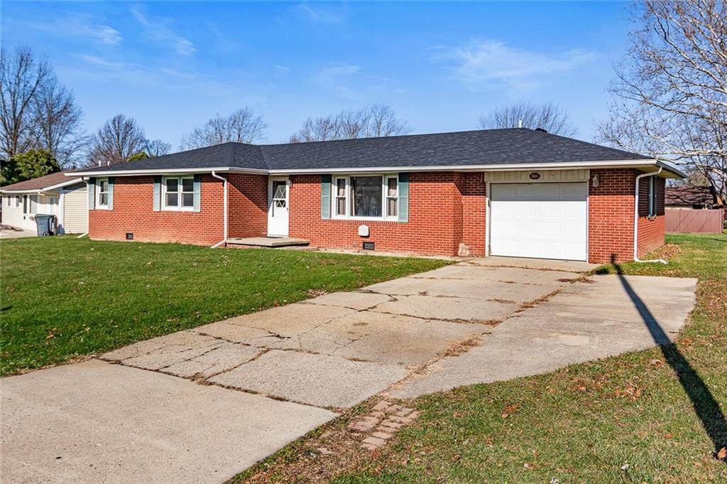108 Norfolk Drive - Photo 1