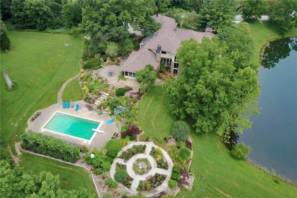 2225 Maple Turn Road - Photo 1