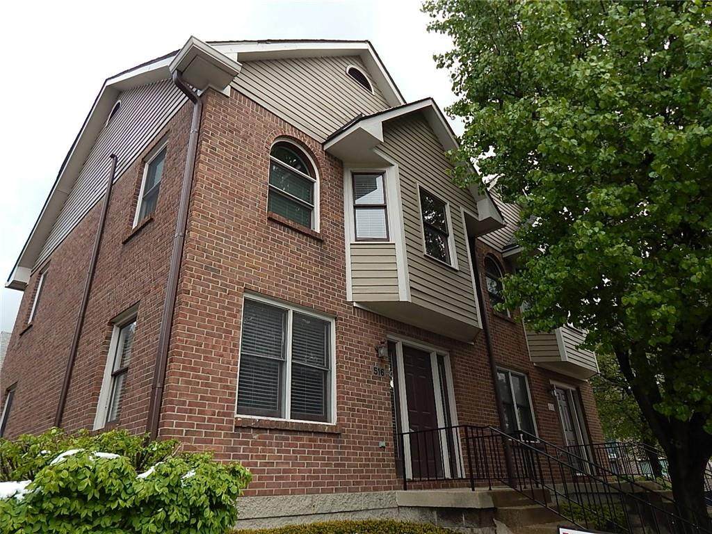 516 10TH Street - Photo 1