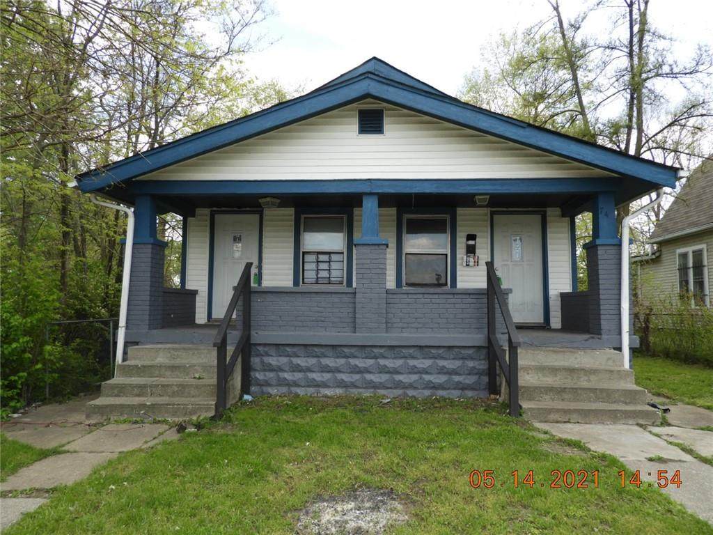 749 Roache Street - Photo 1