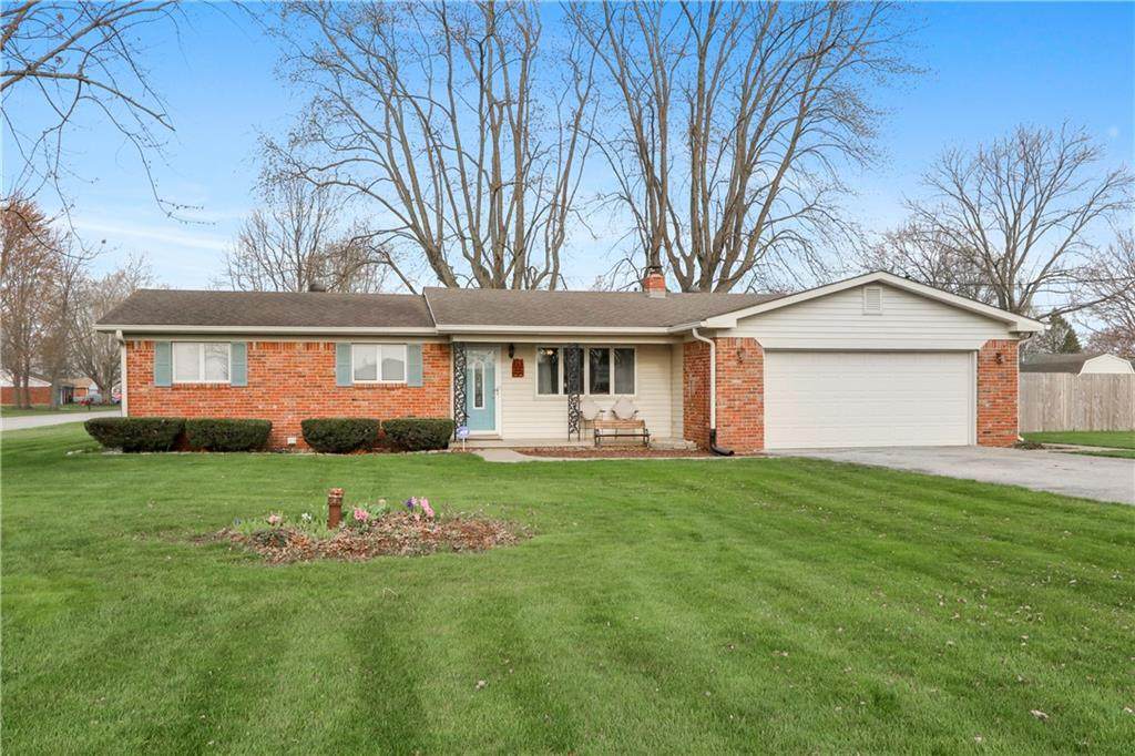 5920 County Road 901 E - Photo 1