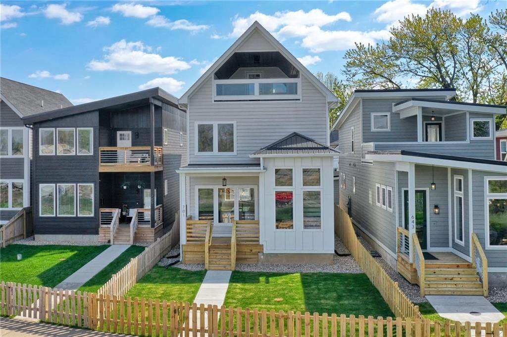 701 Prospect Street - Photo 1
