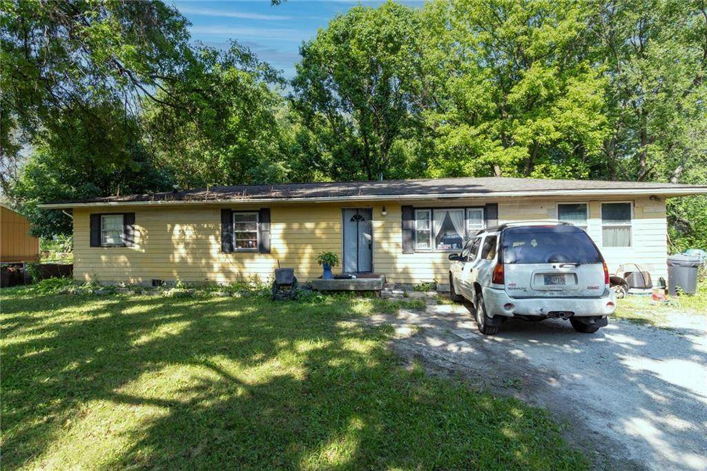 2448 Irwin Street - Photo 1
