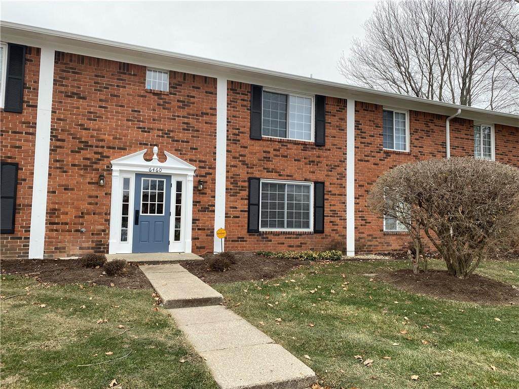 6460 Park Central Way - Photo 1