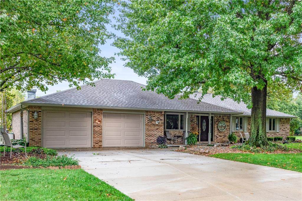4600 Clifty Drive - Photo 1