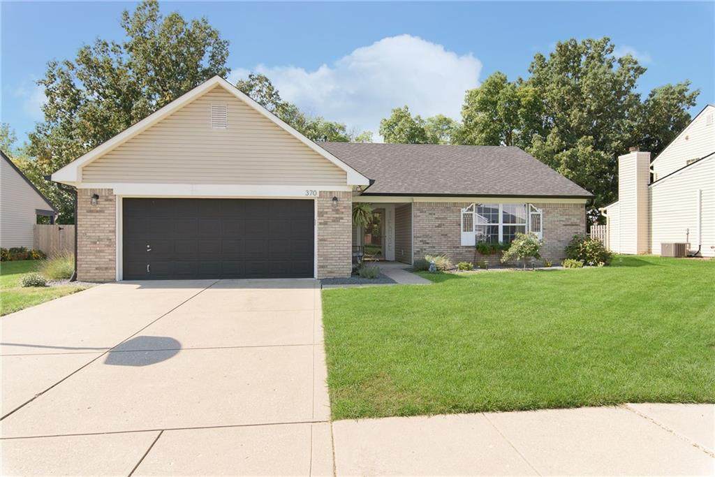 370 Nicole Boulevard - Photo 1