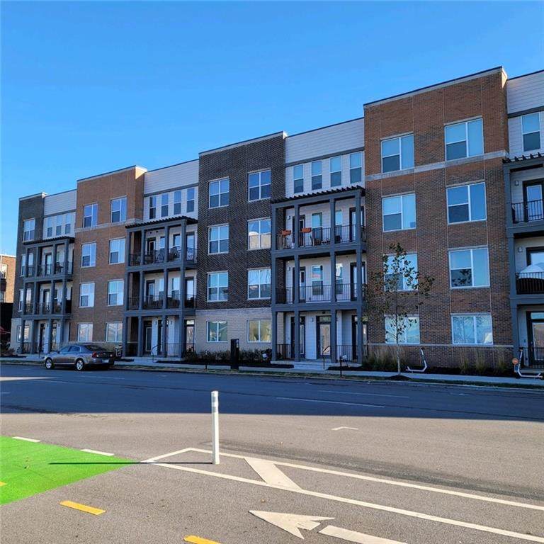 727 Illinois Street - Photo 1